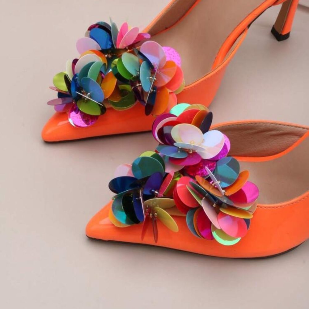 🪩 Embellished Shoe Clips 🪩 - Picture 4 of 5